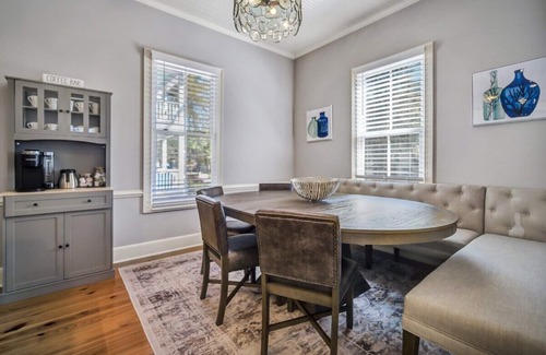 Olde Town Casa | Bluffton Village Home-4BR Heart of Old Town Luxury