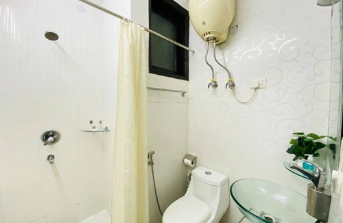 Sainik Farm Casa | BluO Classic 1BHK - MAX Hospital Saket
