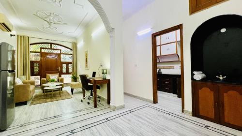 Rohini Apartamento | BluO Modern 1BHK Rohini - Parking , Balcony