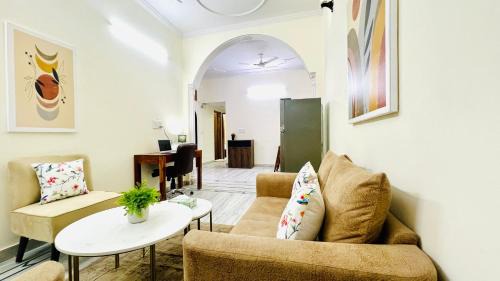 Rohini Apartamento | BluO Modern 1BHK Rohini - Parking , Balcony