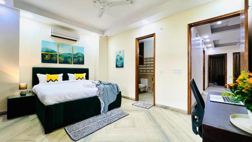 New Delhi Apartamento | BluO Modern 3BHK Rohini -Balcony, Lift , Parking