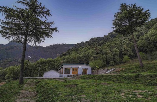Bullawala Villa | BluSalz Collection Kuriyana Stay, Mussoorie