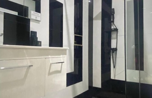 Port Harcourt Hotel | Bluxton Hill Hotel