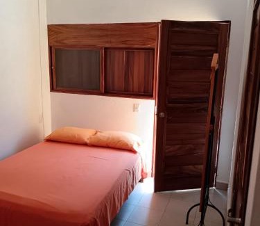 Coacoyul Casa | BM Zihua Casa de Huéspedes
