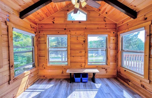 Twin Mountain Casa | BMV6 Tiny Home Topline
