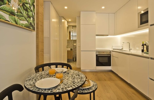 Lisbon Old Town Apartamento | BmyGuest Bruno's 36 Exclusive Apartment I (C96)