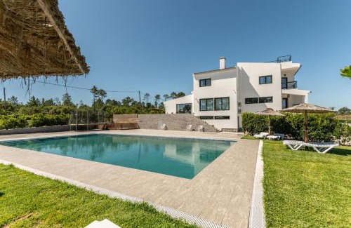 Castelo Casa | BmyGuest - Casa Das Vinhas