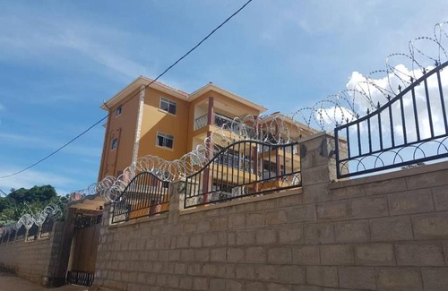 Namugongo Apartamento | BN Executive suits Dino Road Namugongo kampala
