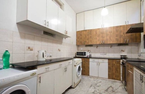 Saket Apartamento | BNB CHRYSALIS - ¡LA ELECCIÓN CORRECTA!