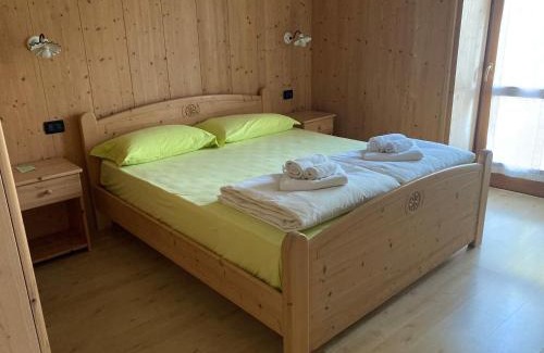 Roncegno Cama Y Desayuno | Bnb Monte Tesobo
