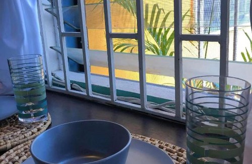 Albion Casa | BnB SoMom Mobay Lodging