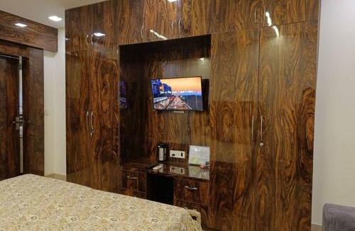 New Delhi Apartamento | BnBBuddy Memorable apartment in West Delhi