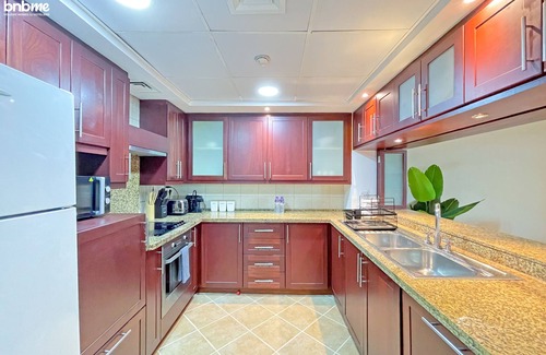 Dubai Apartamento | bnbme | Túria Tower A | 2 BDR