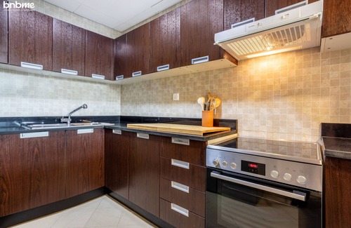 Dubai Sports City Apartamento | bnbme | The Medalist | 1 BDR