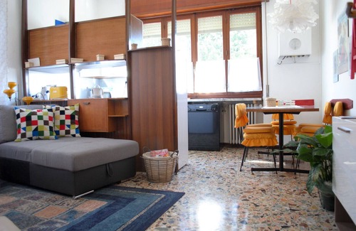 Sesto Calende Apartamento | VILLA CON VISTA AL JARDÍN BNBOOK