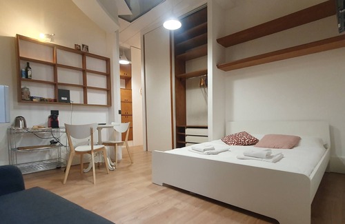 Tricolore Apartamento | BnButler - Visconti di Modrone 18