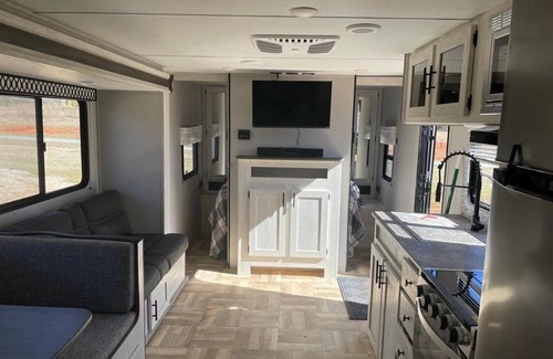 Anderson Casa | Bo Duke - Camper for Rent, Delivery Available