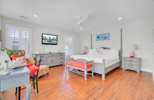 Isle of Palms Casa | Boardwalk 127 by Wild Dunes, in Resort Core