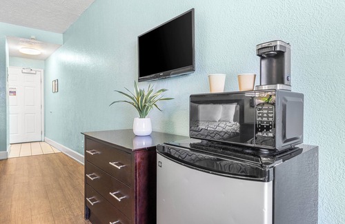 Panama City Beach Hotel | Boardwalk Beach Hotel