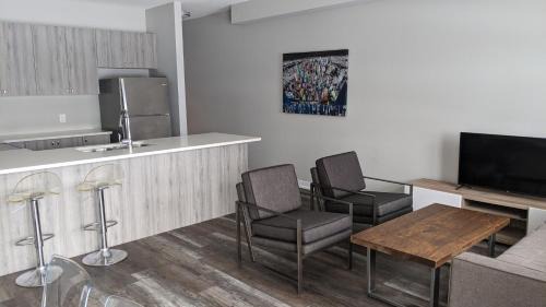 Kitchener Casa | Boardwalk Homes - Executive Townhomes
