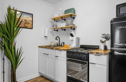 Carolina Beach Hotel | Boardwalk Inn