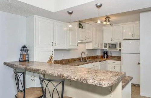 Pensacola Beach Casa | Boardwalk Unit E4