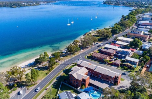 Bongaree Casa | Boasting some of Bribie's Best Waterviews
