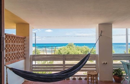 La Caletta Casa | Boat beach house