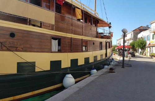 Umag Alquiler De Eote | Boat & breakfast