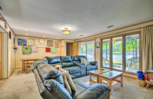 Gravois Mills Casa | Boat Dock and Slides Lakefront Gravois Mills Home