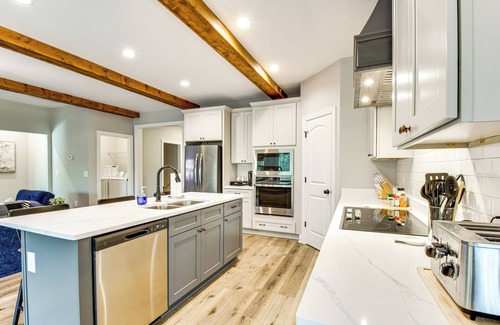 Lavonia Casa | Boat Dock + Lake Hartwell Access: Family Getaway!