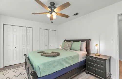Fort Walton Beach Casa | Boat House - Steps to Boat Ramp, Grill & 1 Mile to Beach