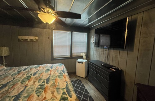 Steinhatchee Cabina | Boat House with Deep Water Dock