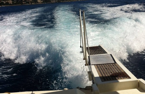 Menton Alquiler De Eote | Barco en la Costa d`Azur
