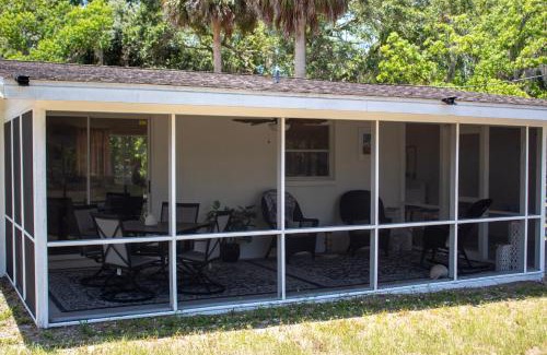 Crystal River Casa | Boat Parking Retreat near Kings Bay