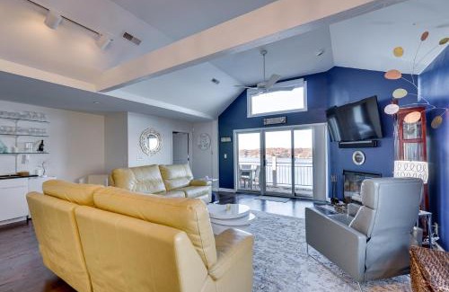 Lake Ozark Apartamento | Boat Slip and Water Views Lake Ozark Condo