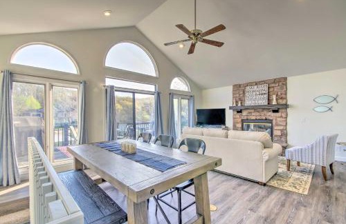 Sunrise Beach Casa | Boat Slip, Fire Pit Lakefront Sunrise Beach Home!