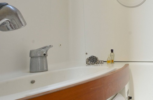 Corfu Town Alquiler De Eote | Boat 'Sun Odyssey 43ic' with Sea View & Wi-Fi