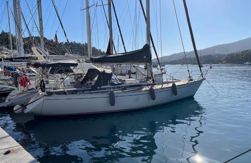 Poros Alquiler De Eote | Boatlife at wonderful DAYA