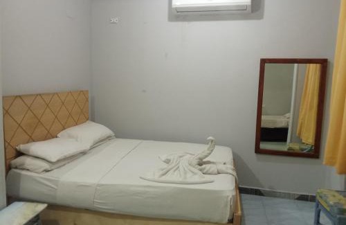 Luxor Hotel | Bob Marley Peace hotel luxor