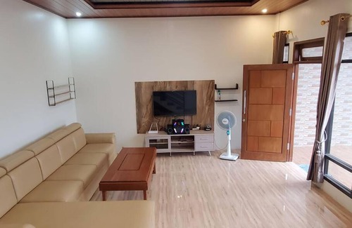 Ciloto Villa | Bobo Queen House 5 villa baba ( mountain view)