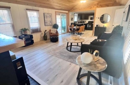 Eau Claire Casa | Bobs Landing steps from the Chippewa River!