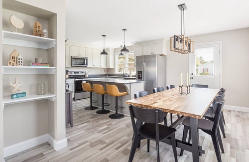Locustville Casa | Bobtown Bungalow- By the Chesapeake Bay
