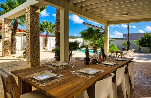 Malmok Villa | Boca Catalina Beach Villa