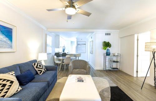 Boca Raton Apartamento | Boca Waterfront with Pool, Gym, Parking and Short Walk to the Beach