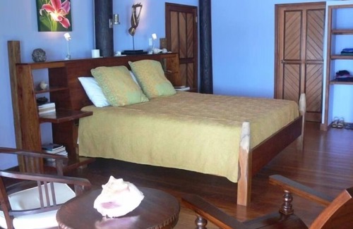 Carenero Island Hotel | Bocas Beachfront Lodge
