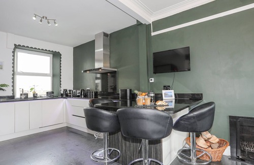 Edern Casa | BODFAN - MORFA NEFYN, pet friendly, with a garden in Morfa Nefyn
