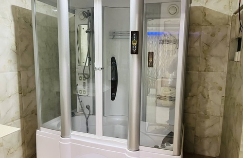 Bodh Gaya Hotel | Bodhgaya Regency Hotel