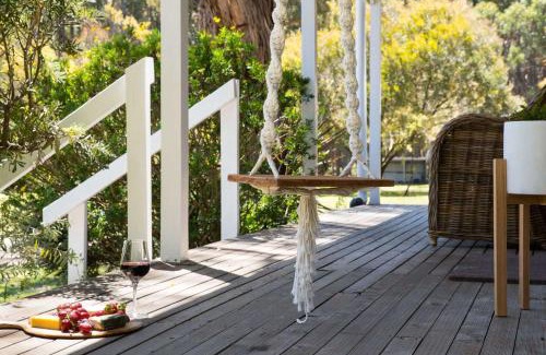 Daylesford Casa | Bodhi Daylesford - family friendly group accommodation with pool