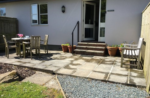 North Tamerton Cabaña | Bodrugan Una encantadora cabaña de Cornualles con jardines y patio privado, amigable